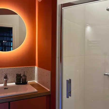 Les Inattendus - Premium, Proche Avec Parking Prive Holiday home *