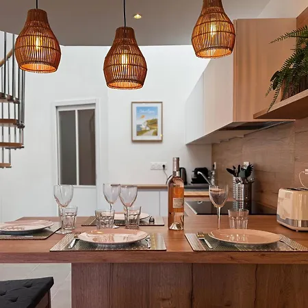 Holiday home Les Inattendus - Premium, Proche Avec Parking Prive